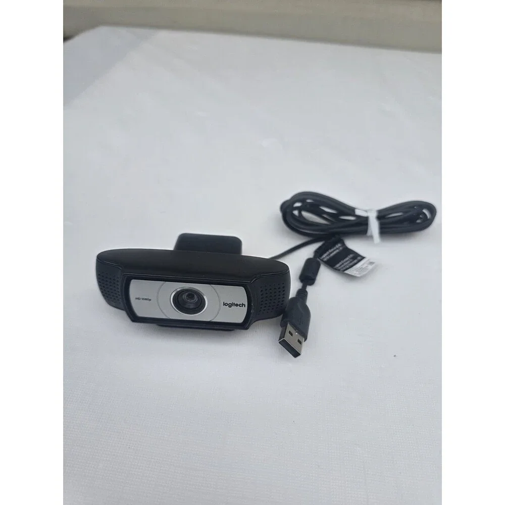 Logitech C930e 1080P HD Webcam w/ M525 Wireless Mouse Black Red Bundle 90° View